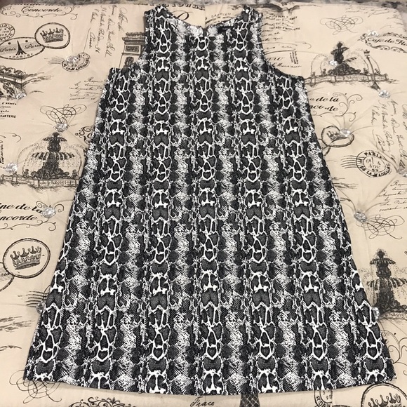 Karen Kane Sleeveless Snake Printed A-Line Dress - Picture 3 of 8